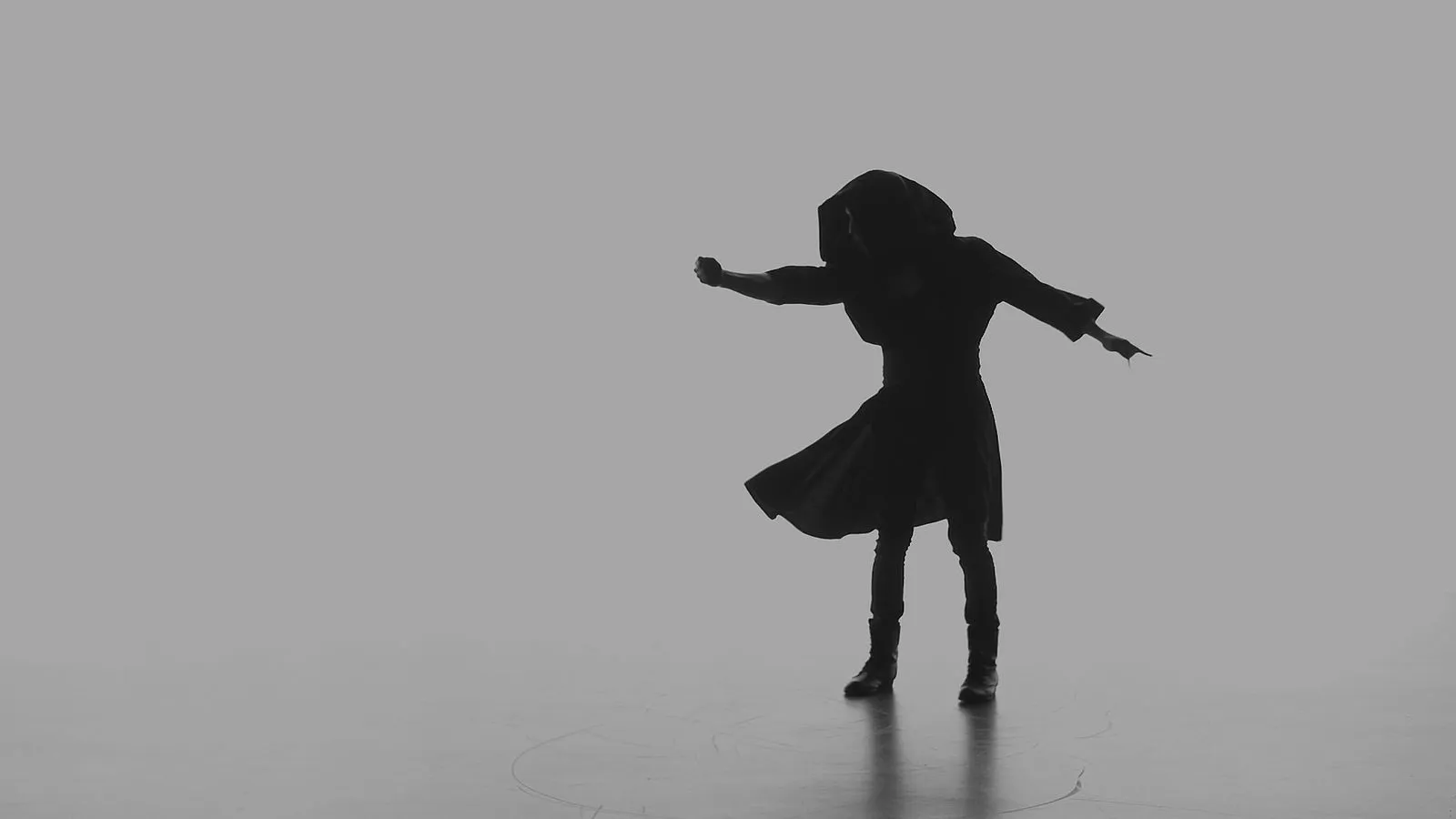Standbild aus dem Tanzfilm Oxymoron, Bild 6
